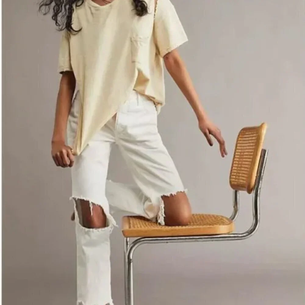 FREE PEOPLE Maggie Mid-Rise Straight-Leg Jeans / Optic White Size 27 Raw Hem